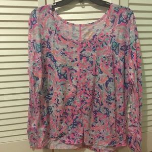 A beautiful Lilly Pulitzer long sleeve shirt!